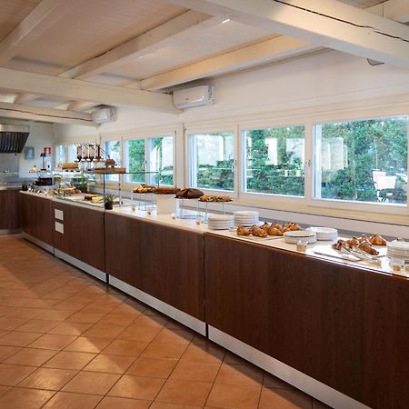 Club Del Sole Adriano Family Collection Hotel Punta Marina Ngoại thất bức ảnh