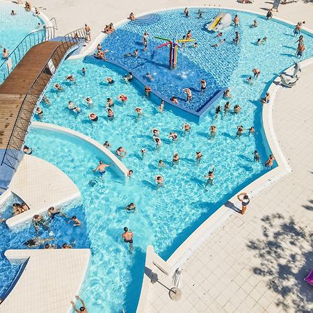 Club Del Sole Adriano Family Collection Hotel Punta Marina Ngoại thất bức ảnh